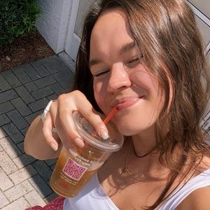 Meet your Posher, Taylor